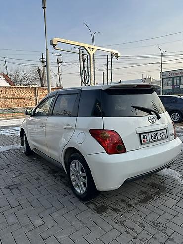 Toyota: Toyota ist: 2003 г., 1.3 л, Автомат, Бензин, Хэтчбэк — 8