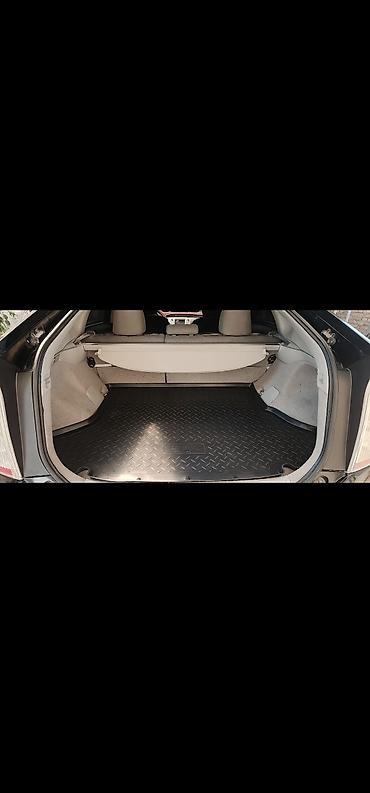 приус 2015 года: Toyota Prius: 2015 г., 1.8 л, Автомат, Гибрид, Лифтбек — 2