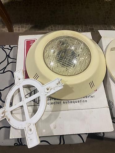 4 ilə audi: Baseyn ucun led ishiqlar 4 eded var 1 eded 30 azn — 6