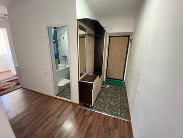 квартира гостиничный типа: 1 комната, 40 м², Индивидуалка, 4 этаж