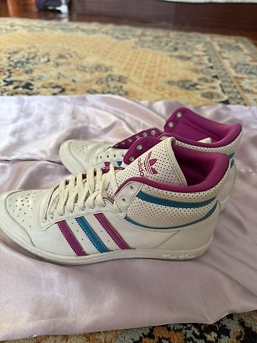 Женская обувь: Кроссовки, 38, Adidas Originals, Б/у, цвет - Белый, Бесплатная доставка — 3