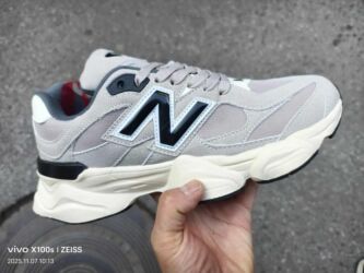 Women's Sneakers and athletic shoes: New Balance, 41, bоја - Šareno — 8