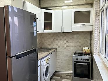 Mənzillər: Kirayə 3 otaqlı mənzil – Elmlər metrosunun yanı, BDU-nin küçəsi, 53 — 8