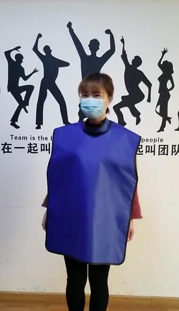 Медицинское оборудование: Рентгенозащитная накидка (пелерина), свинцовый эквивалент 0,5 мм — 8