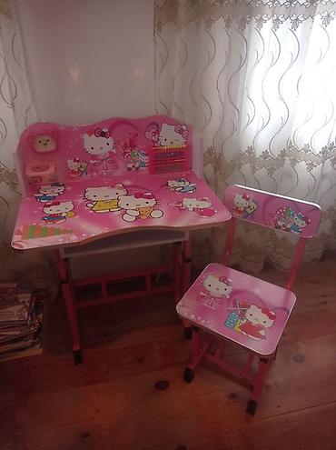 Uşaqlar üçün “Hello Kitty” temalı masa və stul dəsti. - Rəng lalafo.az -da Uşaqlar üçün “Hello Kitty” temalı masa və stul dəsti. - Rəng