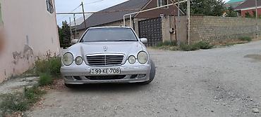 e 280: Mercedes-Benz E 280: 2.8 l | 1999 il Sedan — 4