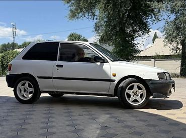Toyota: Toyota Starlet: 1992 г., Кол менен иштөөчү, Бензин, Хетчбек — 3