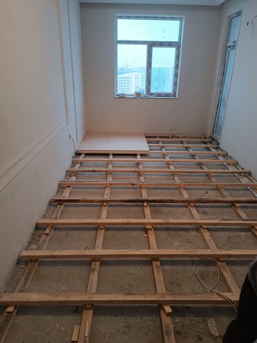 Döşəmə işləri: Laminat ustasi Her nov laminatlarin vurulmasi 90 derece,duz,sahmat — 4