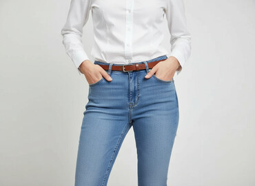 Jeansy: Esprit, Jeansy damskie, rozmiar M
