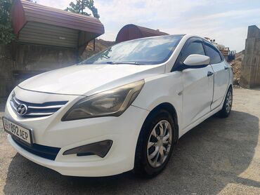 продаю или меняю обмен: Hyundai Solaris: 2016 г., 1.4 л, Механика, Бензин, Седан