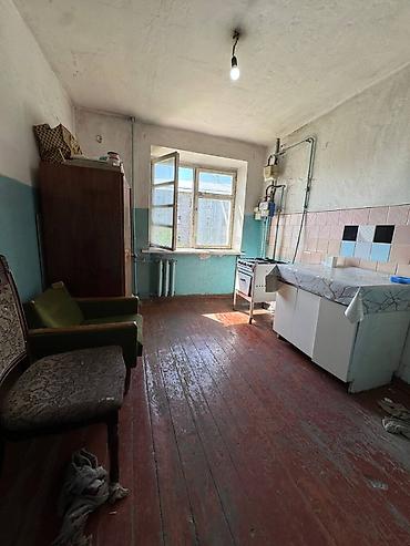 общежите: 1 комната, 9 м², Гостиничный тип, 3 этаж, Старый ремонт — 5