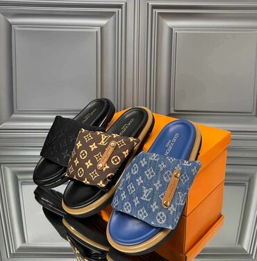 Papuče: Louis Vuitton — 9