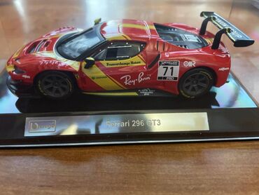 авто игрушка: Полуметаллические модели автомобилей коллекционные 1:43 Ferrari