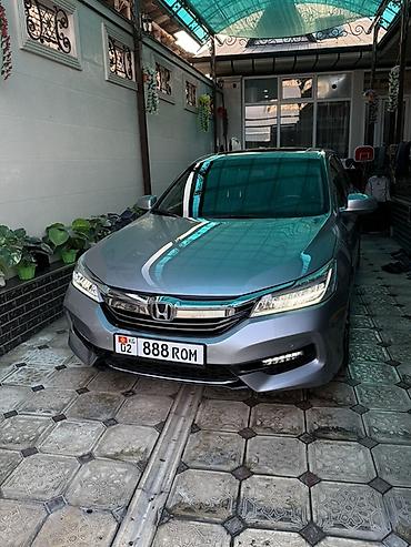 bmw 2020: Honda Accord: 2016 г., Автомат, Бензин, Седан — 1