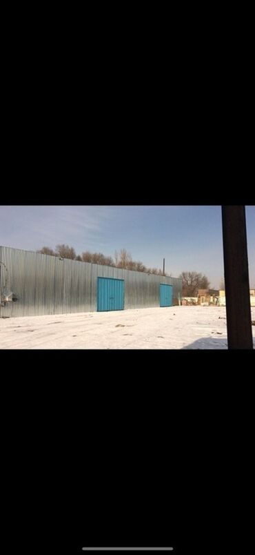 контейнер для кофейни: Дордой моторс рынок Профсоюзная\Патриса Лумумбы Сдаются в аренду