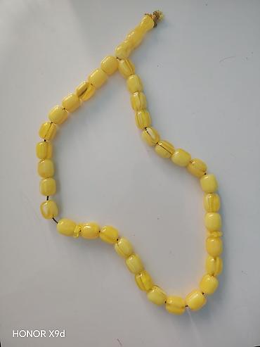 fosfor tesbih: ​Antik Kərbəla təsbehi (Sarı damarlı material, 33 daşlı). Kərbəla — 8