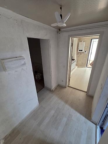 Продажа коттеджей и домов: 3 комнаты, 46 м², Бишкек at lalafo.kg — 13 Продажа коттеджей и домов: 3 комнаты, 46 м², Бишкек — 13