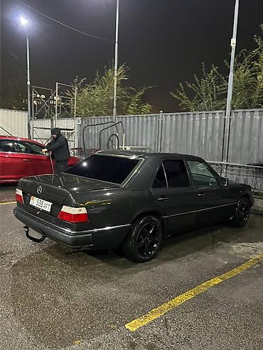 w210 210: Mercedes-Benz W124: 1990 г., 2.3 л, Автомат, Бензин, Седан — 7
