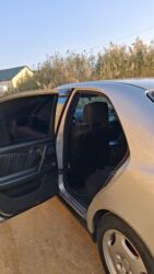 Mercedes-Benz: Mercedes-Benz E 240: 2.4 l | 1998 il Sedan — 9