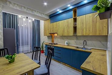 hostel osh: 2 комнаты, Филармония, Душевая кабина, Постельное белье, Кондиционер — 8