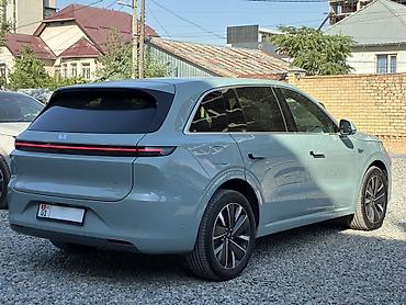 wuling mini ev: Lixiang L6: 2025 г., 1.5 л, Автомат, Гибрид, Кроссовер — 10
