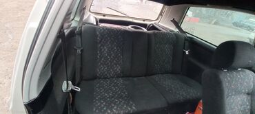 Volkswagen: Volkswagen Golf: 1994 г., 1.6 л, Механика, Бензин, Купе — 11