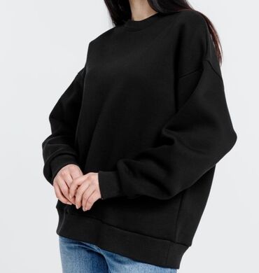 женские вещи пакетами: Свитшот, Оверсайз, Made in KG, Новый, M (EU 38)