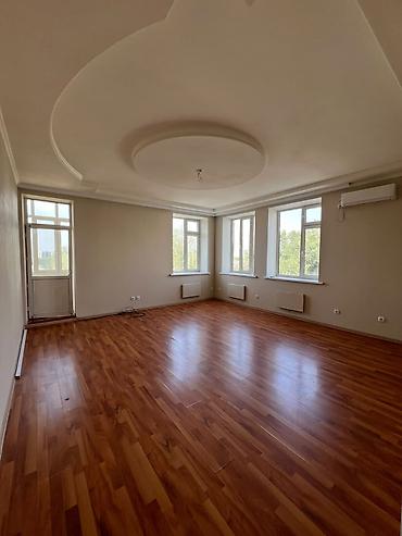 2 комнаты, 72 м², Ортосайский рынок / базар Элитка, 3 этаж, Свежий ремонт