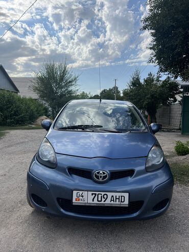 tayota yaris: Toyota Aygo: 2010 г., 1 л, Механика, Бензин, Хетчбек