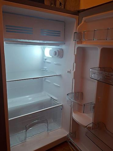silver mini soyuducu: 3 4 ay işlənib yeni kimidir sənədləri hər şeyi var. Real alcya endrim — 4