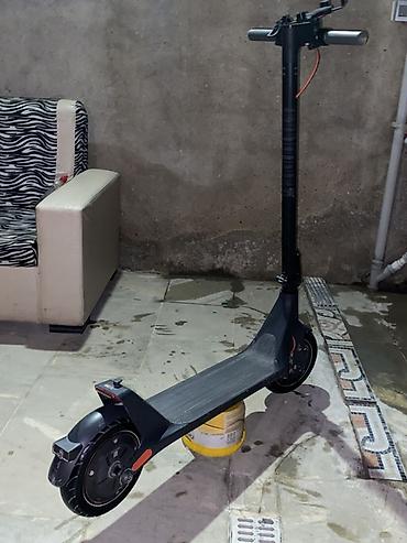 elektrikli velosiped satışı: Elektrik skuter – qara rəng, şəhər içi rahat və qənaətli gediş üçün — 4