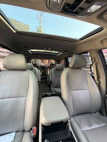 Kia: Kia Carnival: 2019 г., 2.2 л, Вариатор, Дизель, Минивэн — 14