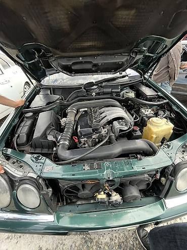 w210 oturacaq: Mercedes-Benz E-Class: 2.9 l | 1997 il Sedan — 4