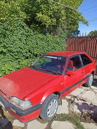 авто балон: Mazda 323: 1989 г., 1.6 л, Механика, Бензин, Хетчбек