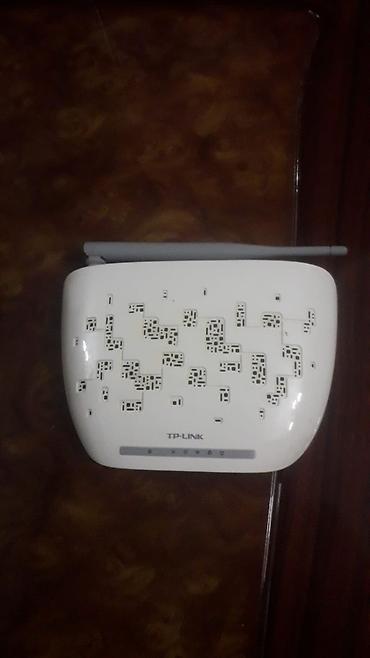 laptop ucuz: TP-Link TD-W8151N – 150Mbps Wireless N ADSL2+ modem/router - — 1