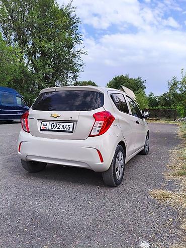 Chevrolet: Chevrolet Spark: 2019 г., 0.1 л, Вариатор, Бензин, Хэтчбэк — 3