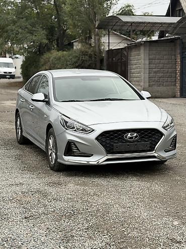 Hyundai Sonata: 2019 г., 2 л, Автомат, Газ, Седан