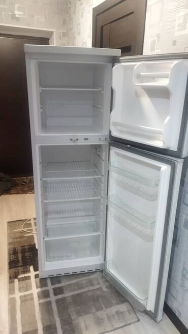 холодильник мини: Холодильник Б/у