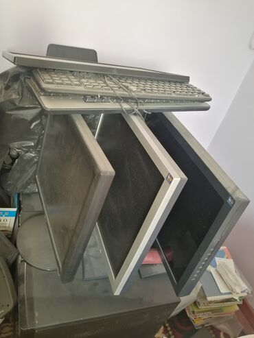 манитор магнитола: Монитор, Benq, Колдонулган, LED, 18" - 19"