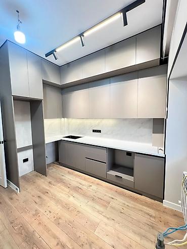 1 комната, 49 м², ул. Горького / Алматинка Элитка, 3 этаж, Евроремонт at lalafo.kg 1 комната, 49 м², ул. Горького / Алматинка Элитка, 3 этаж, Евроремонт