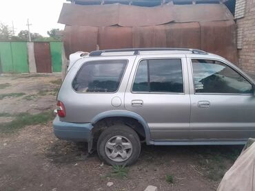 марк 2 2003: Kia Sportage: 2003 г., 2 л, Механика, Бензин, Внедорожник