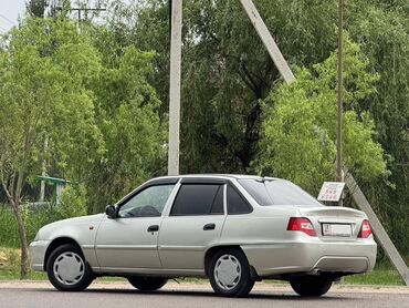 Daewoo: Daewoo Nexia: 2008 г., 1.5 л, Механика, Газ, Седан