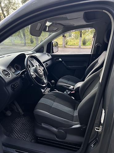 карнивал минивен: Volkswagen Caddy: 2013 г., 1.2 л, Механика, Бензин, Минивэн — 9