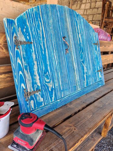 Sifarişlə restoran üçün masa və oturacaq dəstləri: Stullar ilə, Kvadrat masa, 4 nəfər — 30