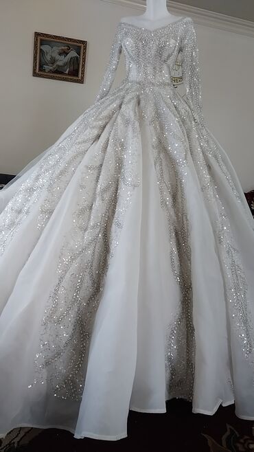 Toy paltarları: Məclis və gəlinlik dəstləri – zərif balıq, A-kəsim və şahzadə — 6