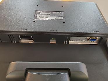 manitor android: Acer AL1717 LCD monitor - Ekran diaqonalı: 17" - Panel: LCD, 4:3 — 3