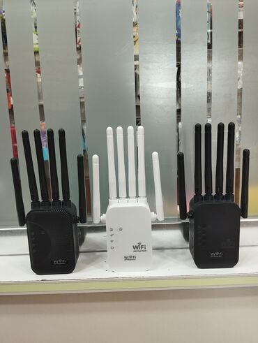 simsiz wifi: Bu WiFi təkrarlayıcı mövcud simsiz şəbəkənizin əhatə dairəsini