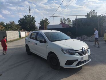 буу машина: Renault Logan: 2018 г., 1.6 л, Механика, Бензин, Седан