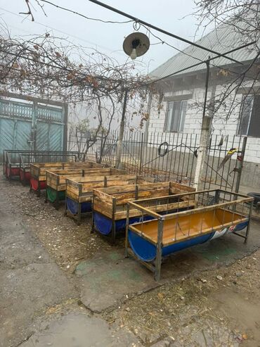 Товары и оборудование для с/х животных: Кормушки для крупного рогатого скота и овец из металлической бочки — 2