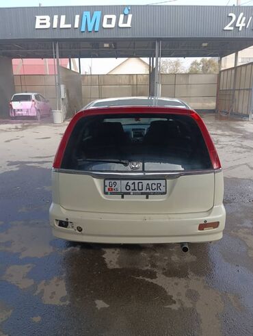 Honda: Honda Stream: 2000 г., 2 л, Автомат, Бензин, Минивэн at lalafo.kg — 5 Honda: Honda Stream: 2000 г., 2 л, Автомат, Бензин, Минивэн — 5
